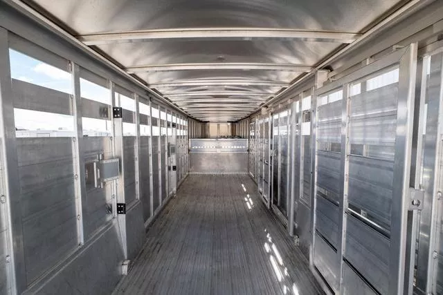 used Stock / Stock Combo Trailers Featherlite  for sale, in Seguin, TX Thumbnail 16