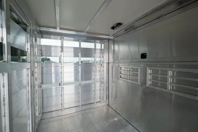 new Stock / Stock Combo Trailers Cimarron Trailers  for sale, in Seguin, TX Thumbnail 10