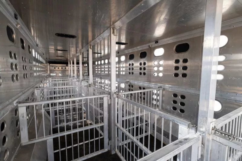 used Horse Trailers EBY  for sale, in Seguin, TX Thumbnail 11