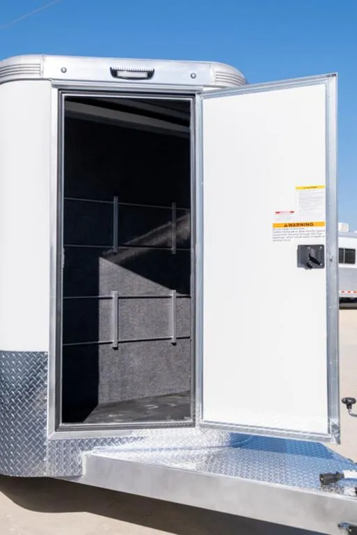 new Horse Trailers Sundowner Trailers  for sale, in Seguin, TX Thumbnail 7