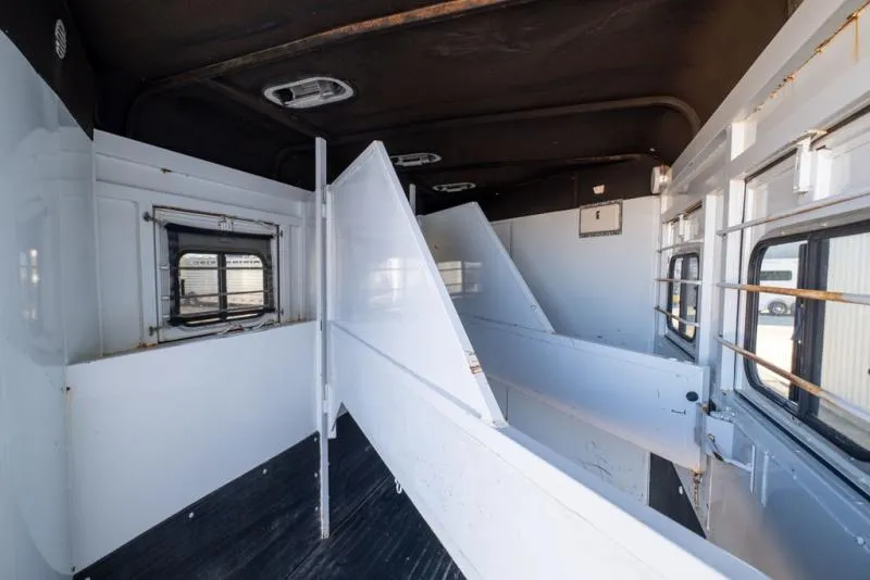 used Horse Trailers Other  for sale, in Seguin, TX Thumbnail 20