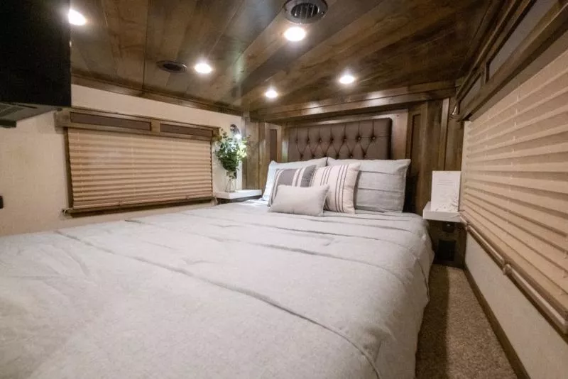 new Horse Trailers Elite Trailers  for sale, in Seguin, TX Thumbnail 25