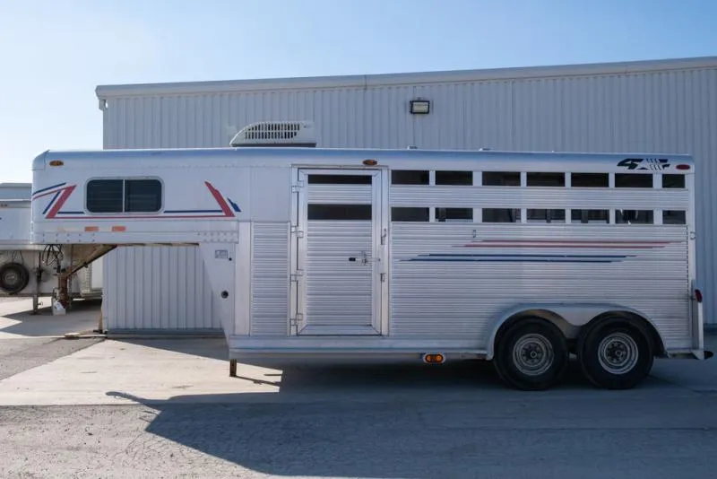 used Horse Trailers 4-Star Trailers  for sale, in Seguin, TX Thumbnail 2