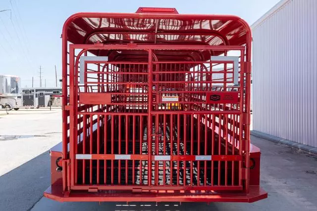 new Stock / Stock Combo Trailers Gooseneck  for sale, in Seguin, TX Thumbnail 10