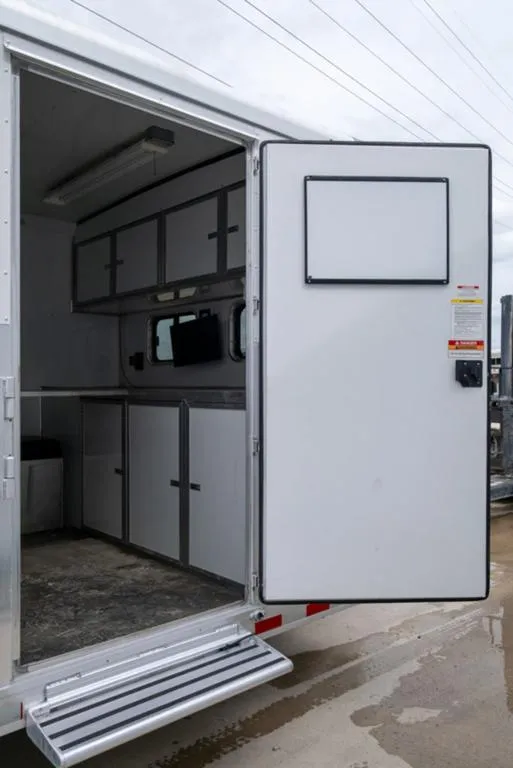 used Office / Fiber Optic Trailers Sundowner Trailers  for sale, in Seguin, TX Thumbnail 14