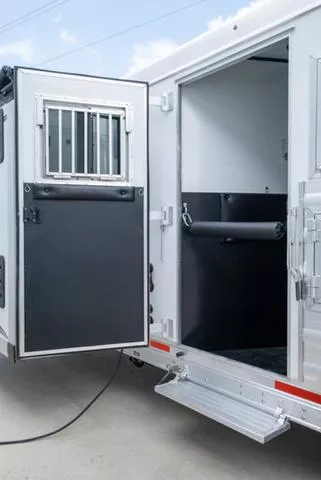 new Horse Trailers Merhow Trailers  for sale, in Seguin, TX Thumbnail 15