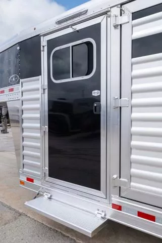 new Horse Trailers Elite Trailers  for sale, in Seguin, TX Thumbnail 11