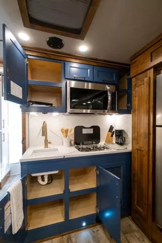 new Horse Trailers Elite Trailers  for sale, in Seguin, TX Thumbnail 13