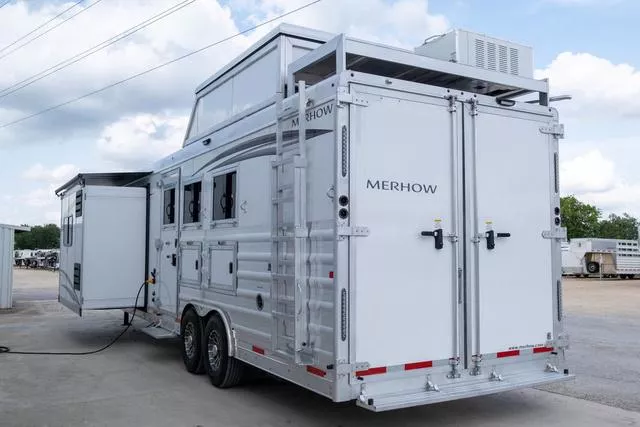 new Horse Trailers Merhow Trailers  for sale, in Seguin, TX Thumbnail 5