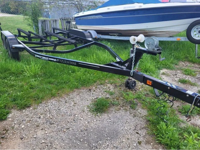 2015 Four Winns 20 FOOT BOAT TRAILER
