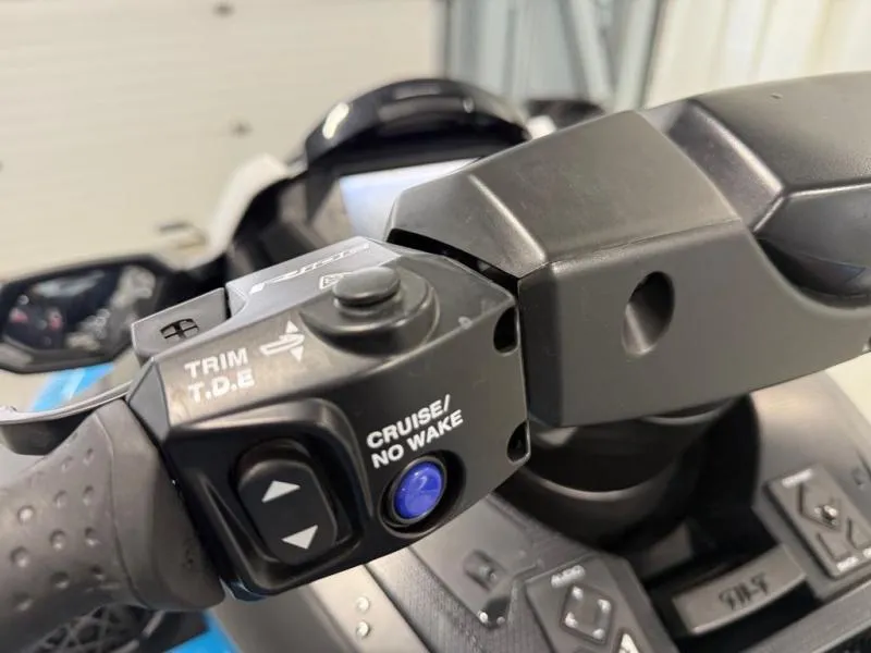 used Watercraft Trailers Yamaha  for sale, in London, ON Thumbnail 5