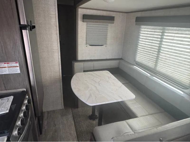 used Travel Trailers Grand River  for sale, in London, ON Thumbnail 9