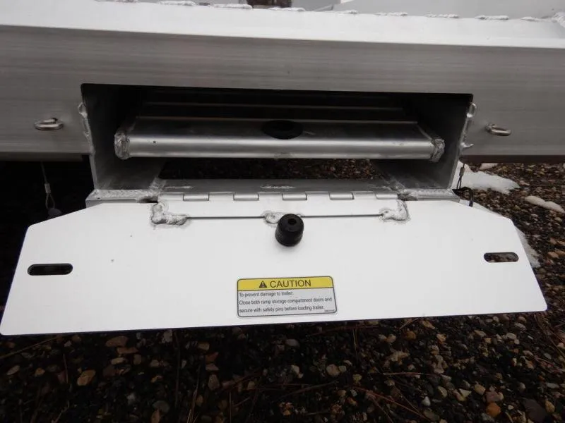 new Car Haulers / Racing Trailers Featherlite  for sale, in Mchenry, IL Thumbnail 10