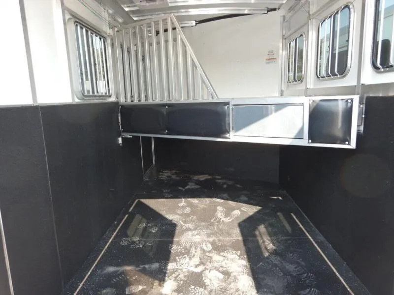 new Horse Trailers Sundowner Trailers  for sale, in Mchenry, IL Thumbnail 14