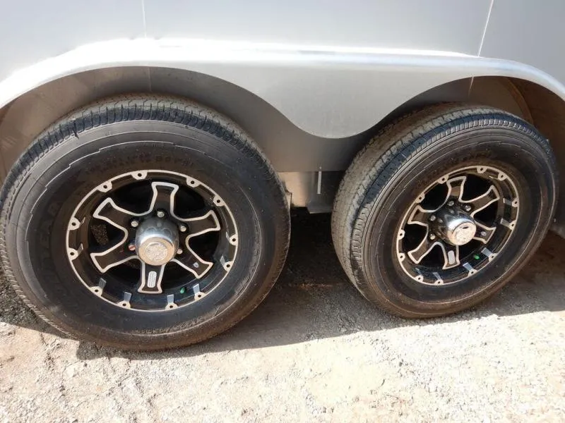 new Horse Trailers Sundowner Trailers  for sale, in Mchenry, IL Thumbnail 15