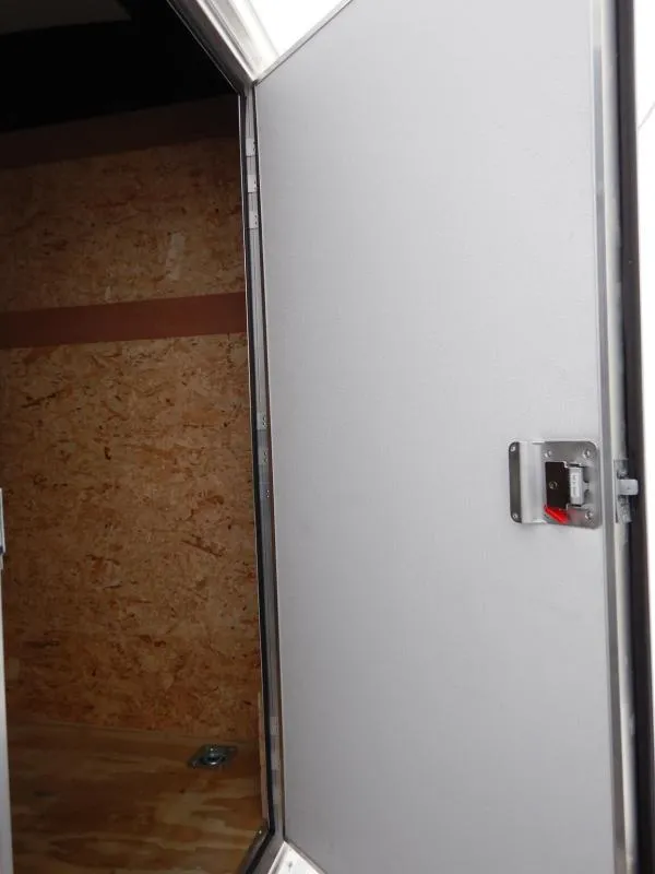 new Cargo (Enclosed) Trailers Wells Cargo  for sale, in Mchenry, IL Thumbnail 7