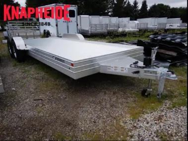 2025 Featherlite 3110-20