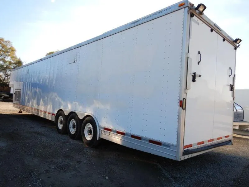 used Cargo (Enclosed) Trailers Featherlite  for sale, in Mchenry, IL Thumbnail 6