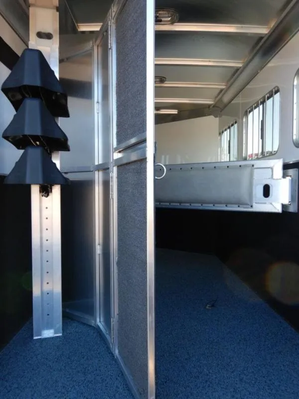 new Horse Trailers Featherlite  for sale, in Mchenry, IL Thumbnail 18