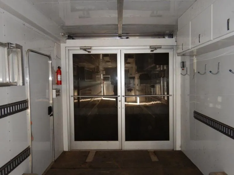 used Cargo (Enclosed) Trailers Featherlite  for sale, in Mchenry, IL Thumbnail 27