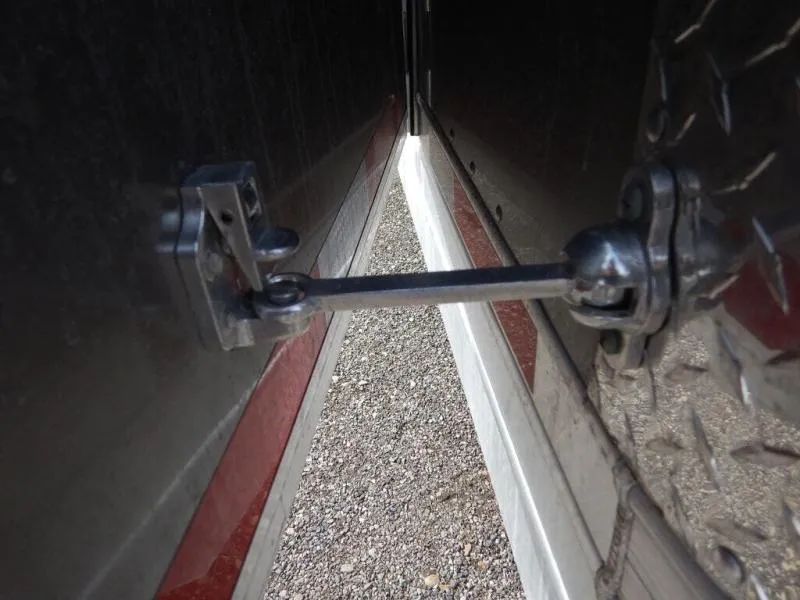 new Car Haulers / Racing Trailers Featherlite  for sale, in Mchenry, IL Thumbnail 6