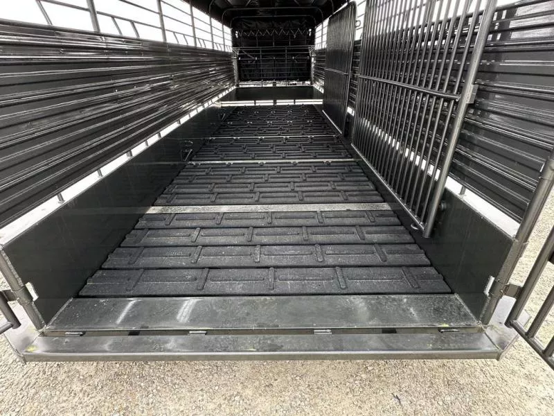 new Stock / Stock Combo Trailers Gooseneck  for sale, in Saint James, MO Thumbnail 8