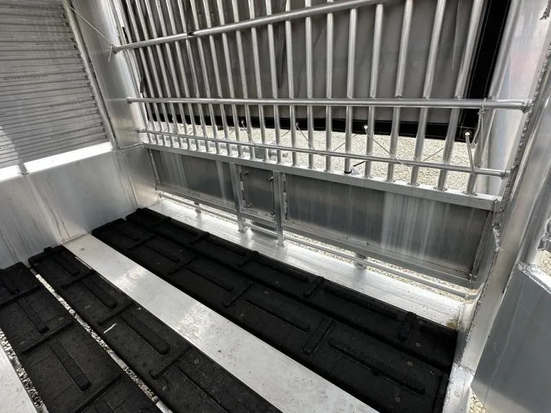 new Stock / Stock Combo Trailers Gooseneck  for sale, in Saint James, MO Thumbnail 11