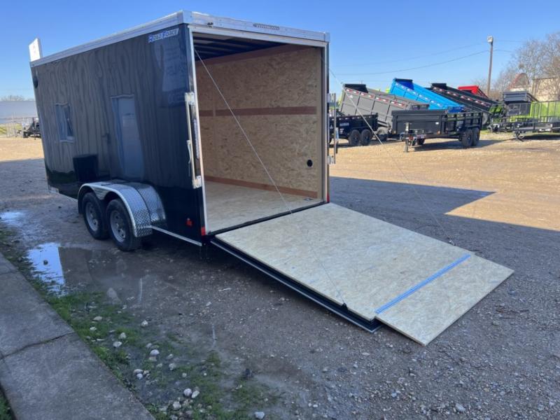 new Cargo (Enclosed) Trailers Wells Cargo  for sale, in Robinson, TX Thumbnail 3