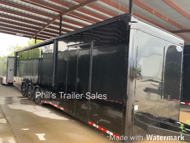 32 ' Continental Cargo ELECTRIC AWNING WHEEL WELL CABINET AUTOMASTER Car / Racing Trailer 32 ' Continental Cargo ELECTRIC AWNING WHEEL WELL CABINET AUTOMASTER Car / Racing Trailer