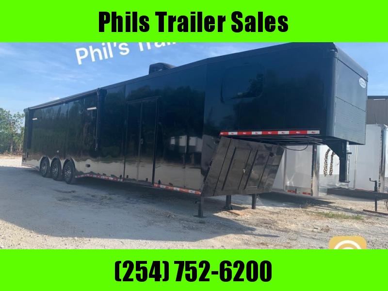 44 Bathroom Continental Trailers AUTOMASTER Car / Racing Trailer / ENCLOSED CARGO / CAR HAULER 44 Bathroom Continental Trailers AUTOMASTER Car / Racing Trailer / ENCLOSED CARGO / CAR HAULER