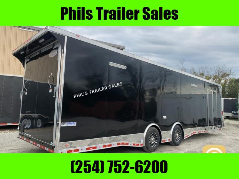 32' TANDEM SPREAD ENCLOSED RACE TRAILER Continental Cargo AutoMaster ...