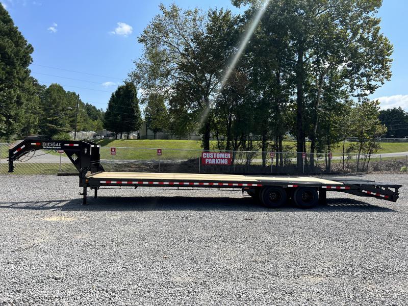32 NORSTAR IRON BULL EQUIPMENT TRAILER TANDEM DUAL Deckover Trailer