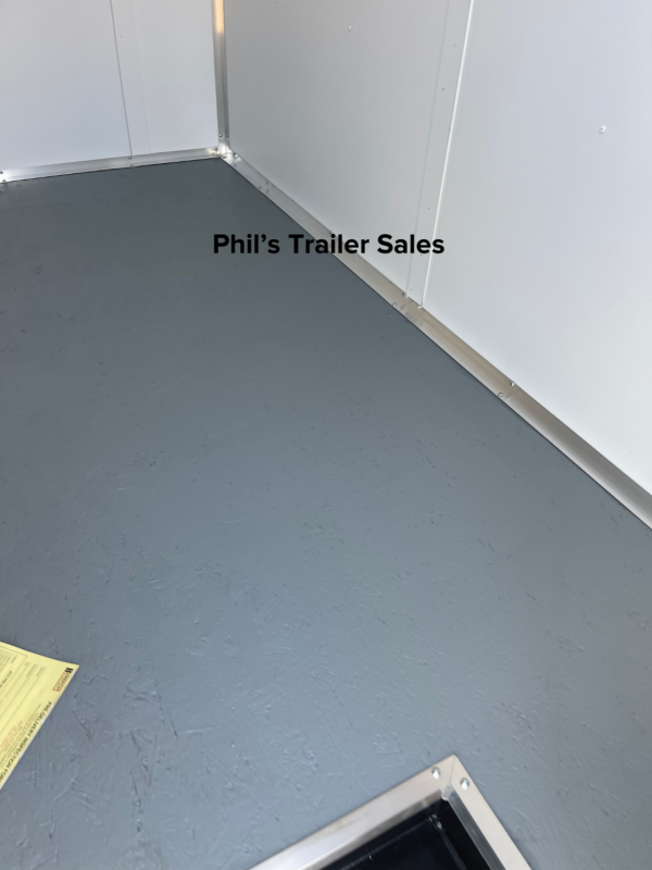 new Car Haulers / Racing Trailers Haulmark  for sale, in Robinson, TX Thumbnail 7