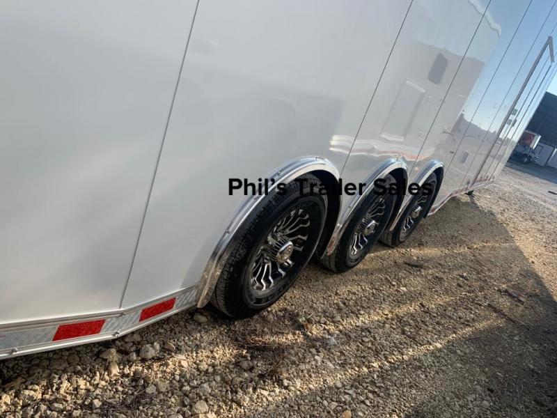 new Car Haulers / Racing Trailers Haulmark  for sale, in Robinson, TX Thumbnail 6