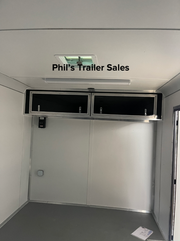 new Car Haulers / Racing Trailers Haulmark  for sale, in Robinson, TX Thumbnail 2