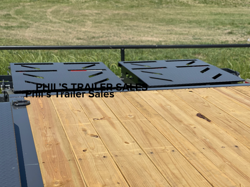 new Equipment / Flatbed Trailers Iron Bull  for sale, in Robinson, TX Thumbnail 2