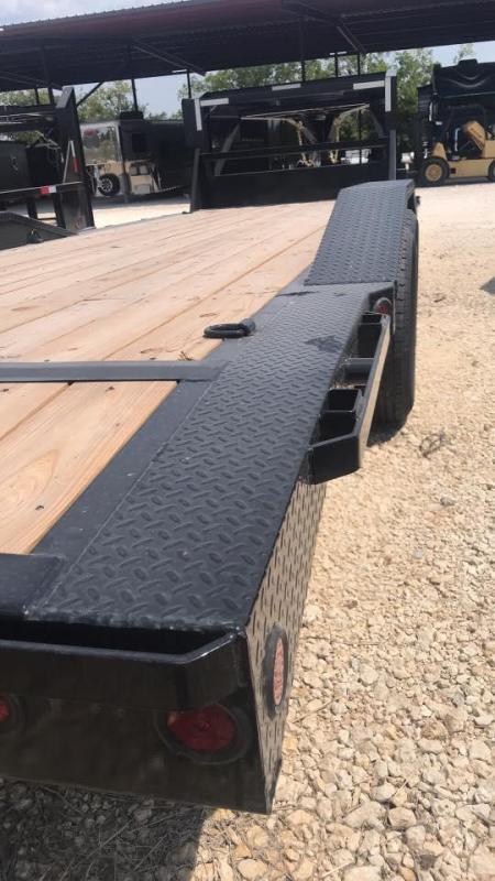 new Equipment / Flatbed Trailers Iron Bull  for sale, in Robinson, TX Thumbnail 4
