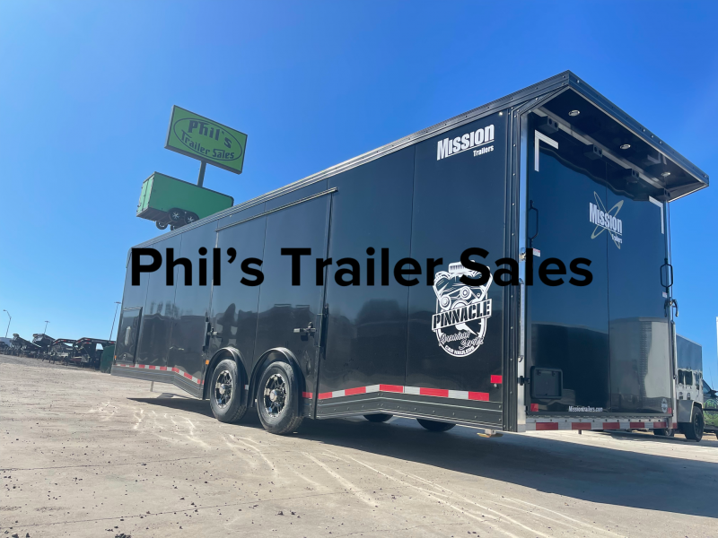 28 RACE TRAILER LARGE ESCAPE DOOR Mission PINNACLE 