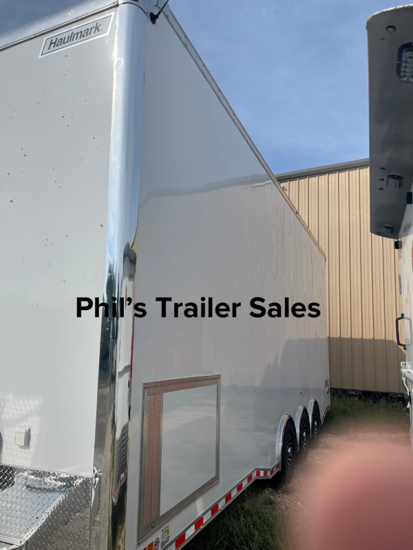 new Car Haulers / Racing Trailers Haulmark  for sale, in Robinson, TX Thumbnail 10