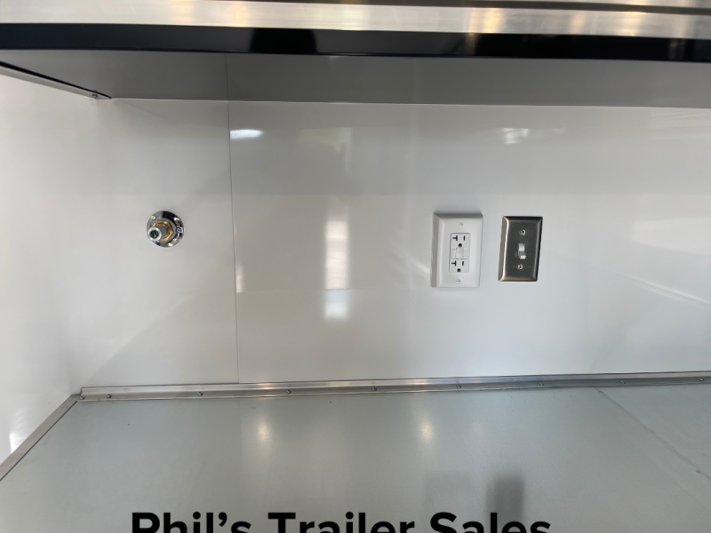 new Car Haulers / Racing Trailers Haulmark  for sale, in Robinson, TX Thumbnail 17