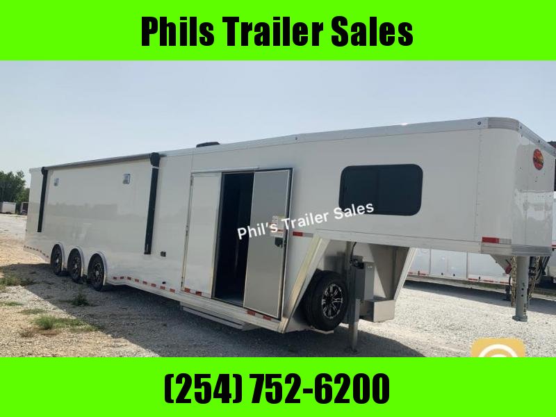 44' bathroom Sundowner Trailers BATHROOM Car / Racing Trailer 44' bathroom Sundowner Trailers BATHROOM Car / Racing Trailer
