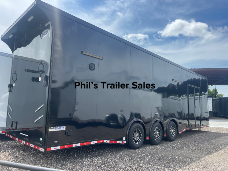 LATE MODEL  Continental Cargo 32'  8' 4 INTERIOR   ENCLOSED TRAILER RAMP OVERS Car / Racing Trailer