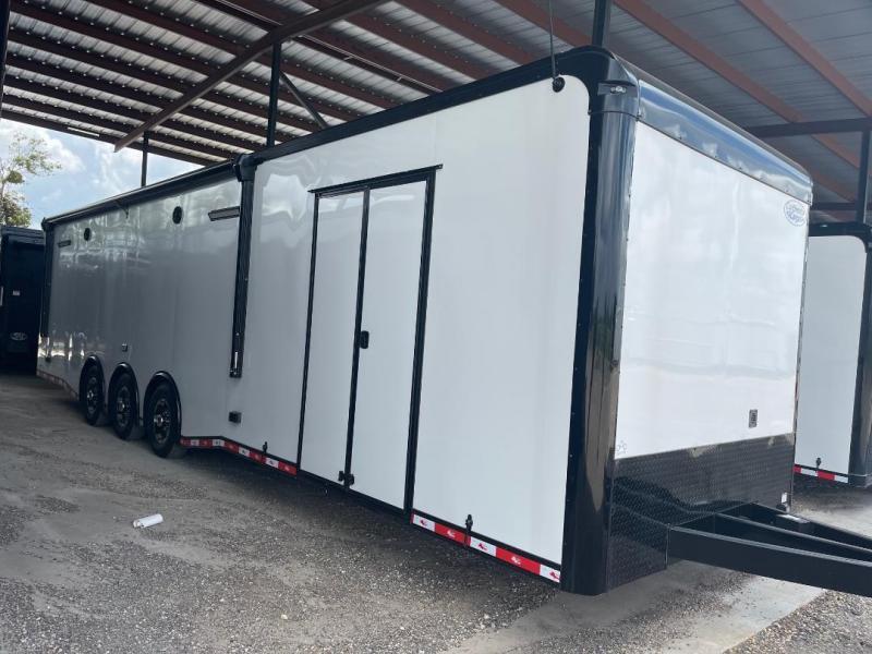 32 ' Continental Cargo ELECTRIC AWNING WHEEL WELL CABINET AUTOMASTER Car / Racing Trailer 32 ' Continental Cargo ELECTRIC AWNING WHEEL WELL CABINET AUTOMASTER Car / Racing Trailer