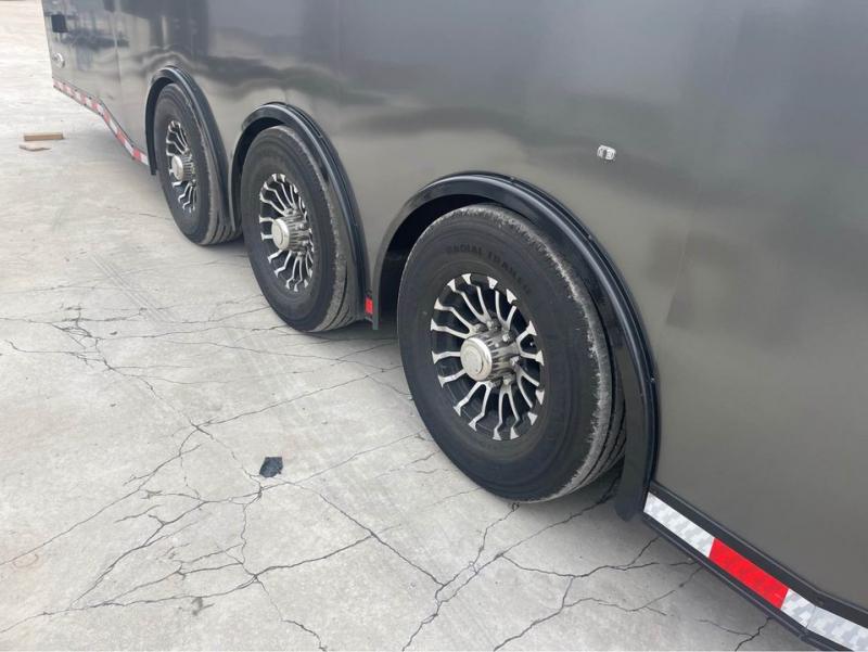 used Car Haulers / Racing Trailers Haulmark Trailers  for sale, in Robinson, TX Thumbnail 6