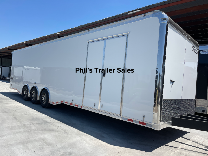 34 Haulmark EDGE  Car / Racing Trailer