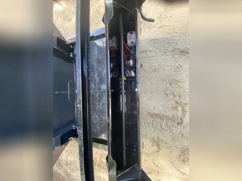 new Dump Trailers Iron Bull  for sale, in Robinson, TX Thumbnail 2