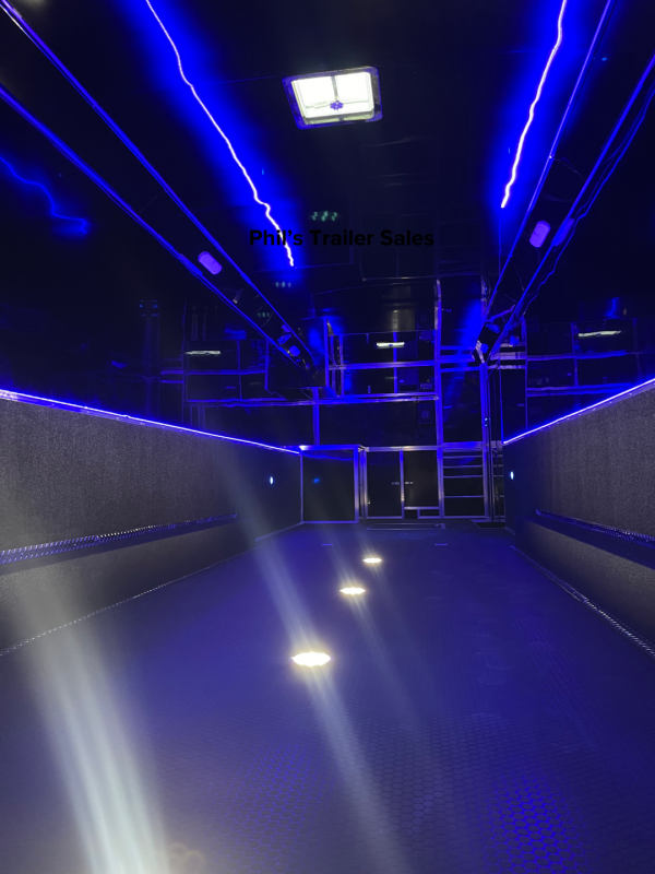 new Car Haulers / Racing Trailers Haulmark  for sale, in Robinson, TX Thumbnail 31