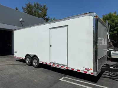 2007 Haulmark Trailers 24’ Enclosed General Trailers