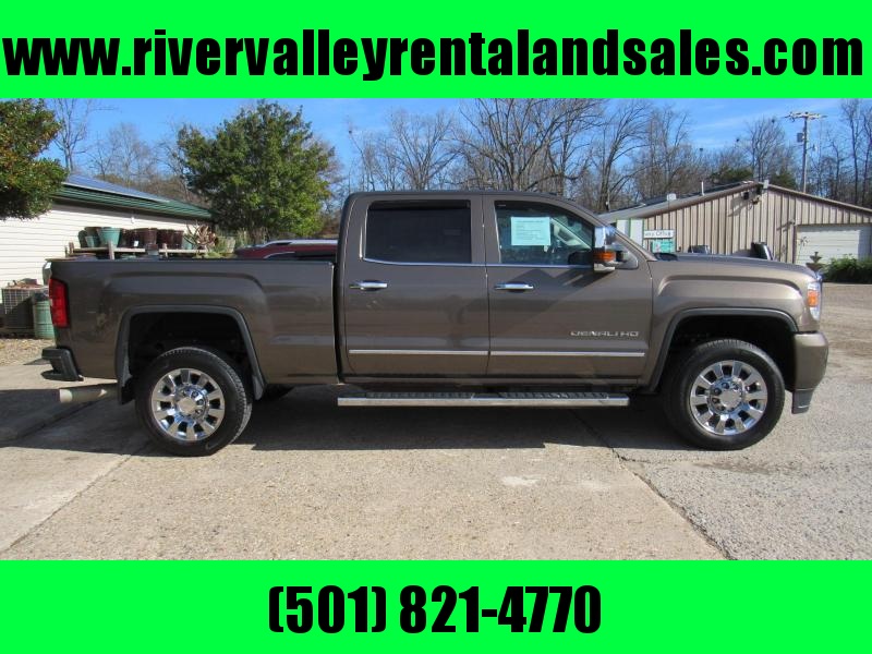 2015 GMC Denali 2500 HD Diesel Truck 2015 GMC Denali 2500 HD Diesel Truck
