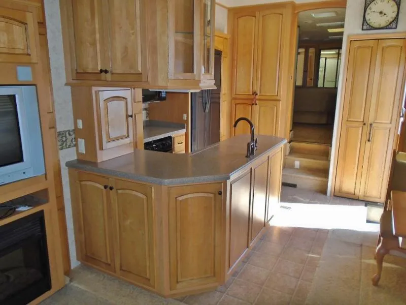 used Fifth Wheel Trailers Keystone RV Cambridge for sale, in Decatur, IN Thumbnail 21